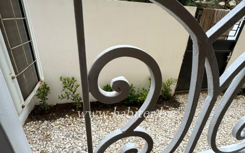 Appartement à louer aux Mamelles au RDC