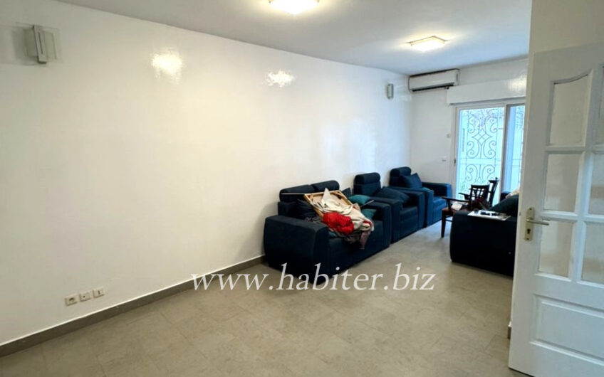Appartement à louer aux Mamelles au RDC
