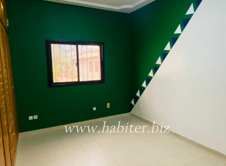 Villa R+1 à louer au Sacre Cœur 3