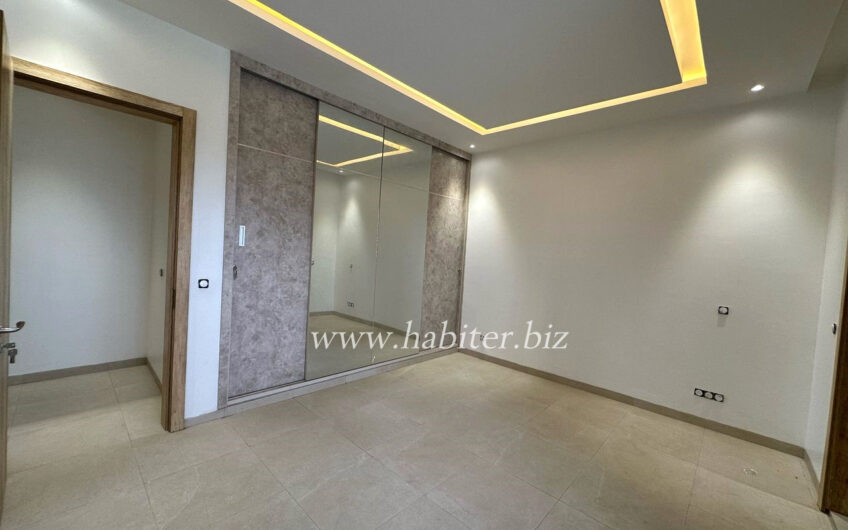 Appartement à louer à Mermoz