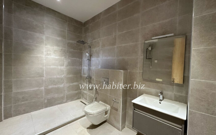 Appartement à louer à Mermoz