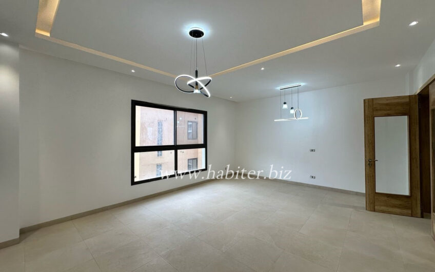 Appartement à louer à Mermoz