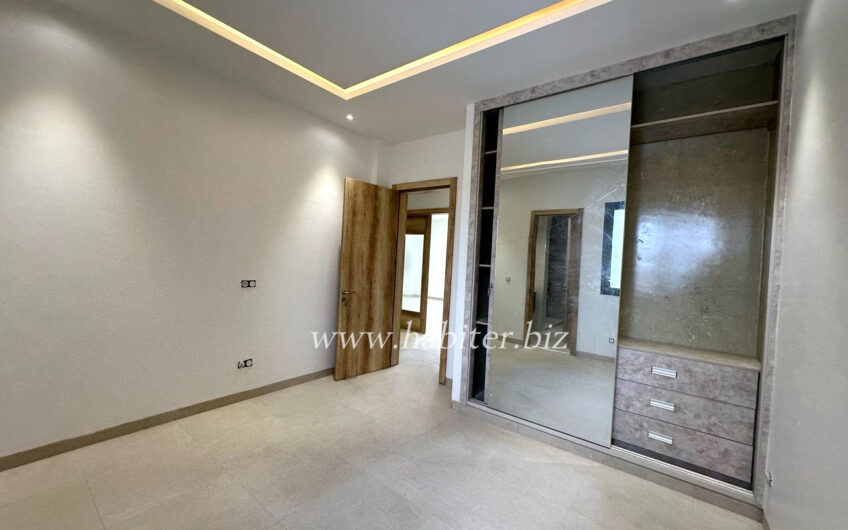 Appartement à louer à Mermoz