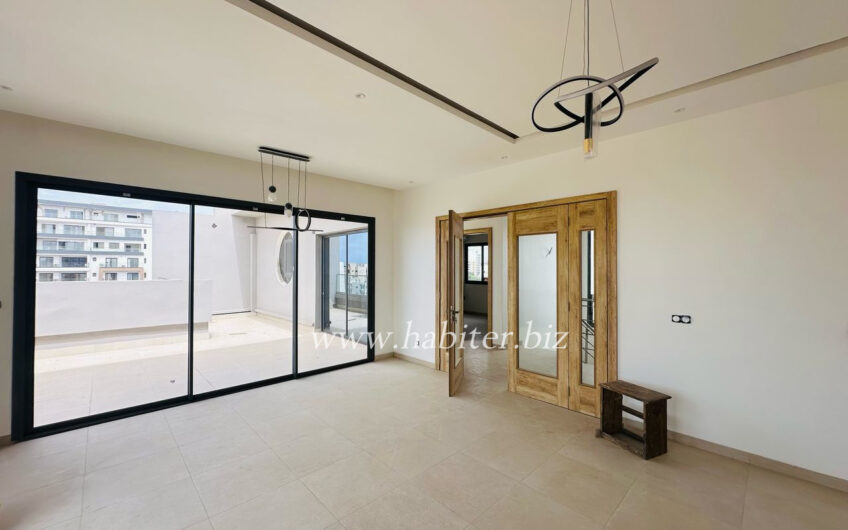Duplex à louer à Mermoz