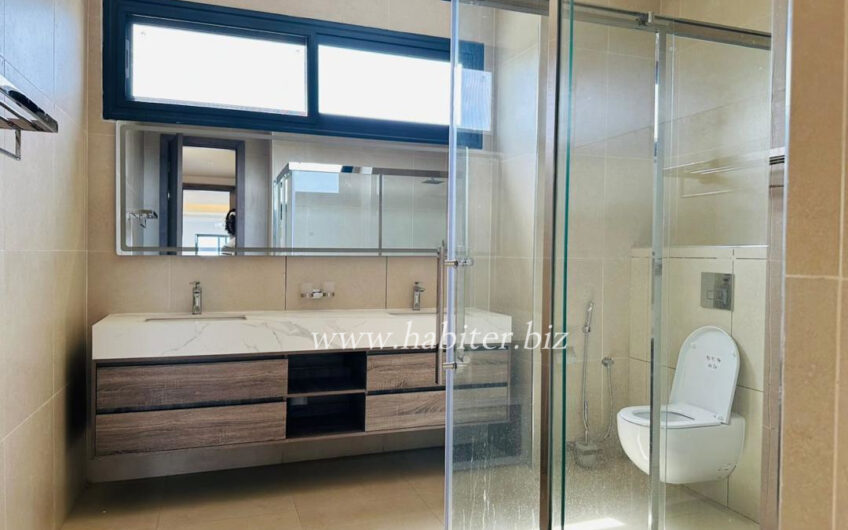 Appartements F3, F4 et un Penthouse à louer à Fann Résidence