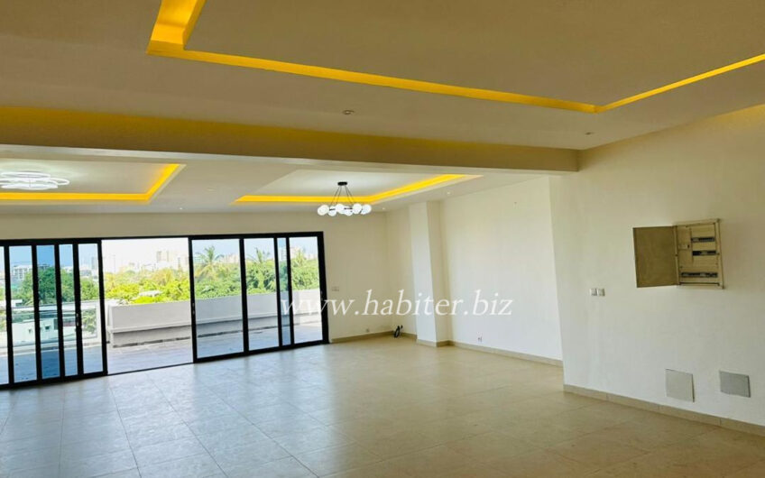 Appartements F3, F4 et un Penthouse à louer à Fann Résidence