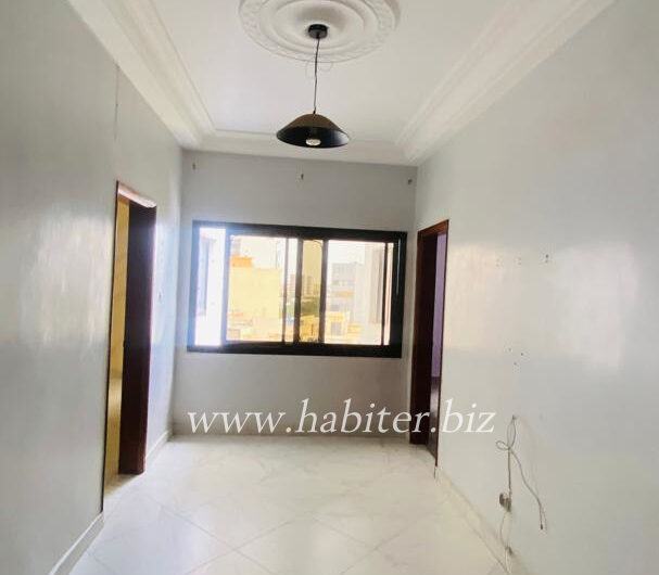 Appartement à louer à Mermoz