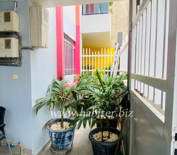 Appartement à louer à Mermoz