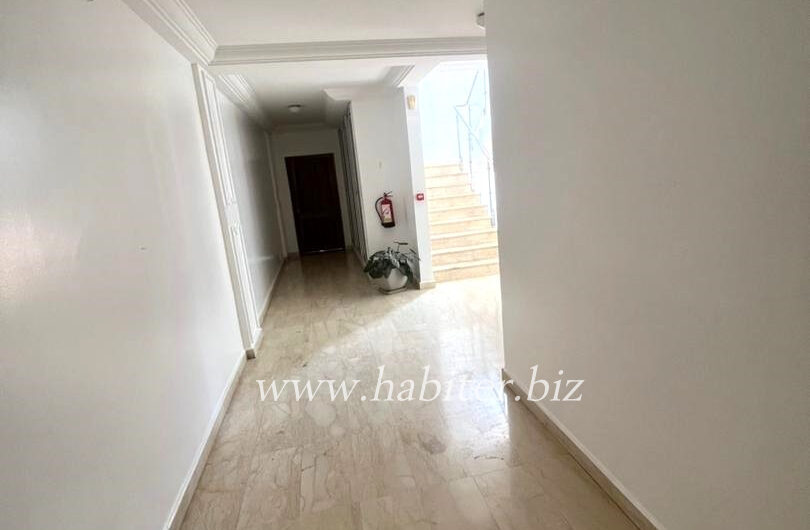 Appartement à louer vide aux Almadies