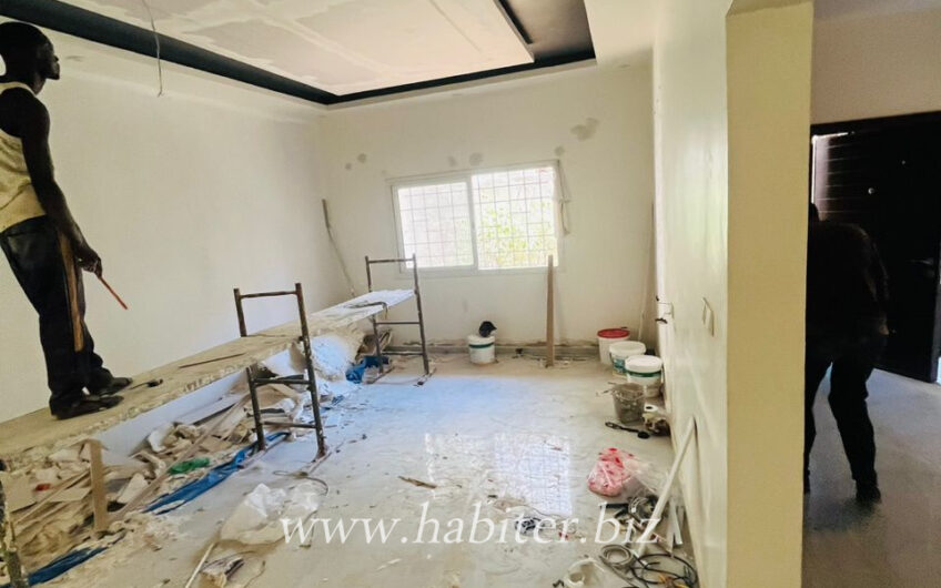 Villa R+1 à louer aux Mamelles