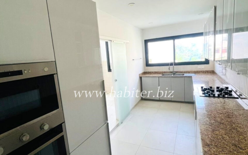Appartement à louer à la fenêtre Mermoz