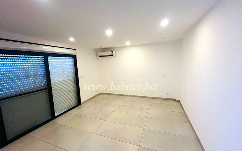 Appartement à louer à la fenêtre Mermoz