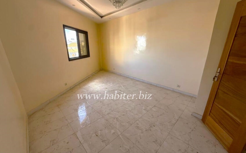 Appartement à louer à Yoff Biagui