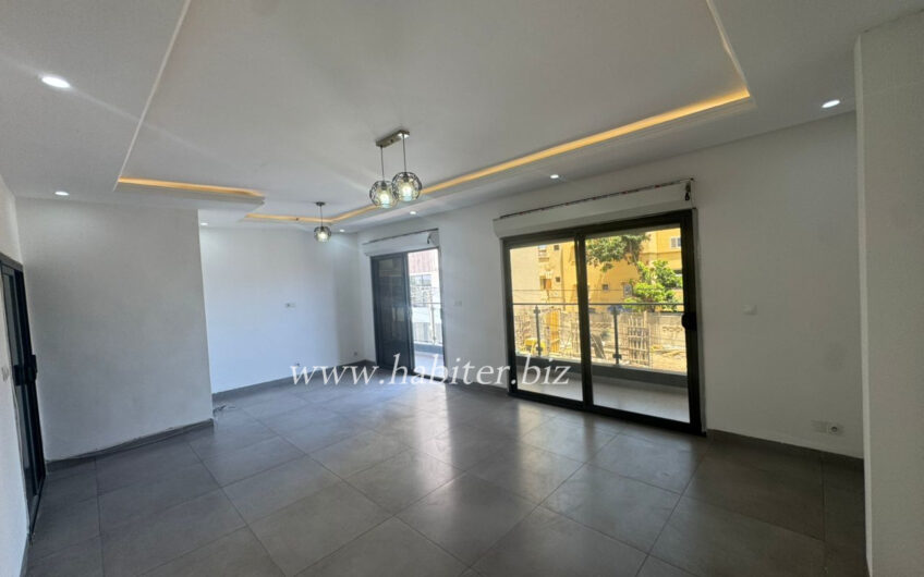 Appartement à louer à Mermoz