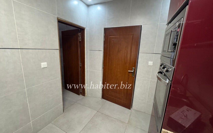Appartement à louer à Mermoz