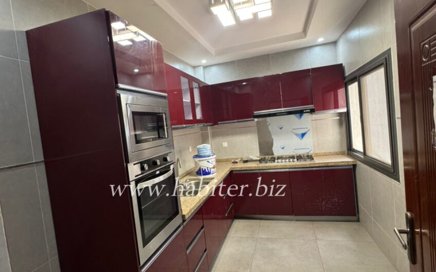 Appartement à louer à Mermoz