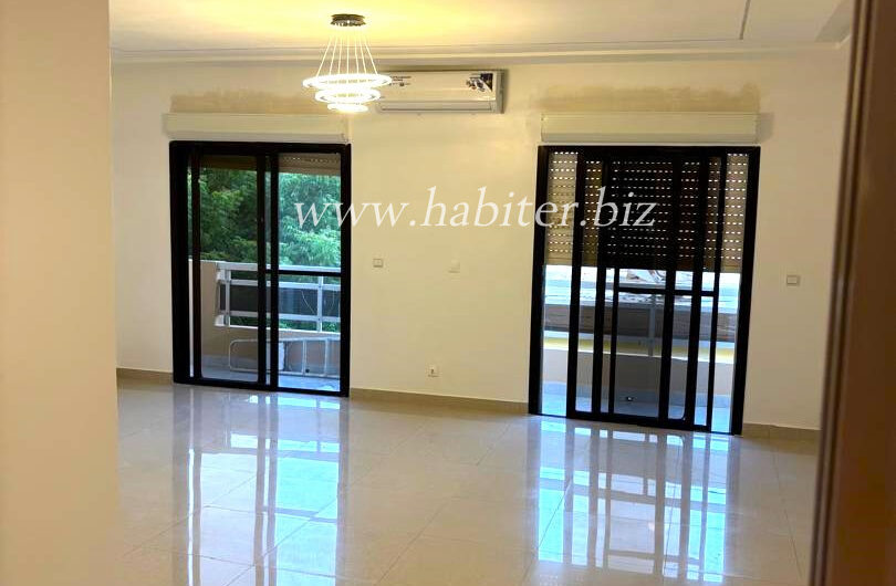 Appartement à louer à Fann Hock