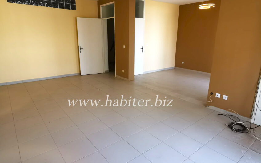 Appartement à louer aux Mamelles