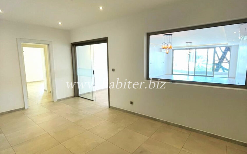 Appartement F4 à louer aux Almadies