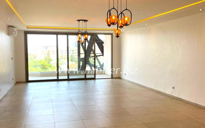Appartement F4 à louer aux Almadies