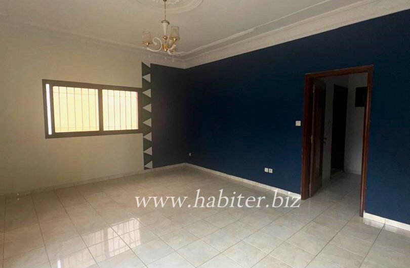 Villa R+ 2 à louer à Sacrée cœur