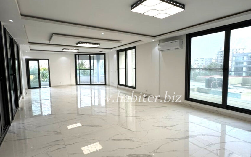 Appartement à louer au Virage avec vue sur mer