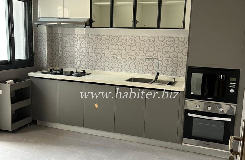 Appartement à louer au Virage avec vue sur mer