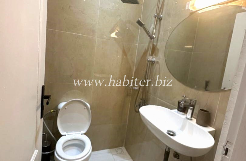 Appartement meublé à louer au Point E