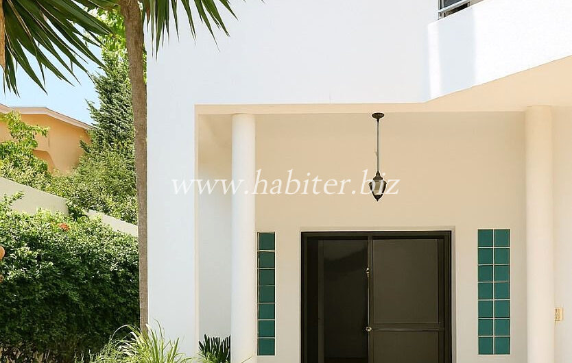 Villa R+1 à louer aux Almadies derrière Bicis