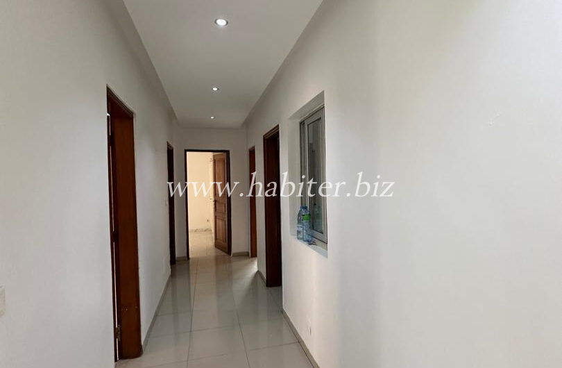 Appartement à louer à la cité Africa
