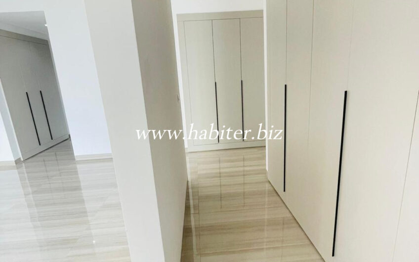 Appartement à louer à Mermoz composé