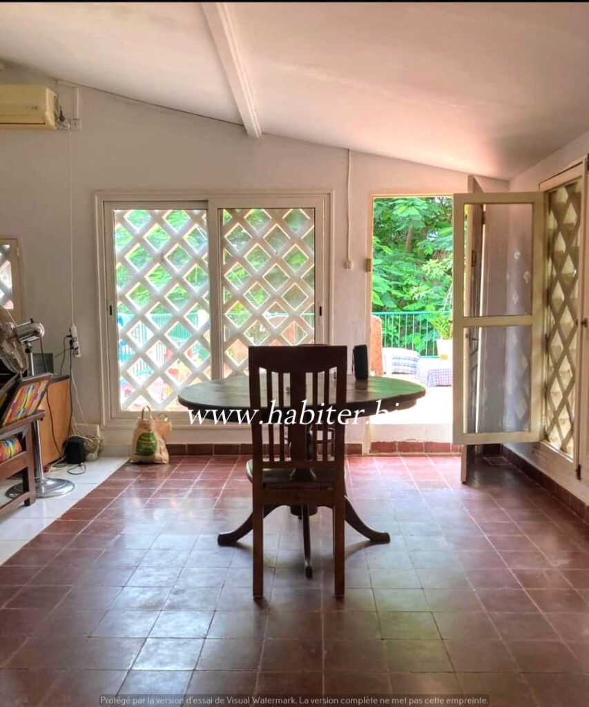 Appartement à louer aux Almadies près de la résidence Akwa