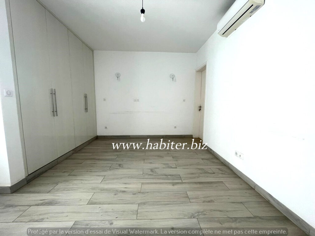 Appartement à louer au point E