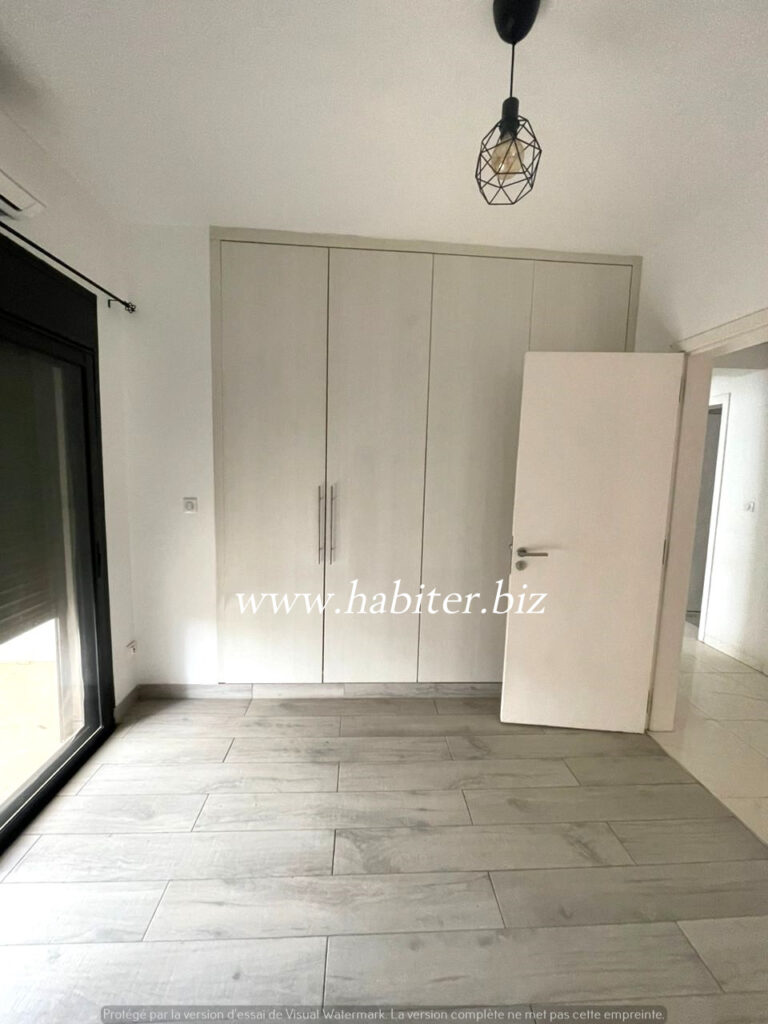 Appartement à louer au point E