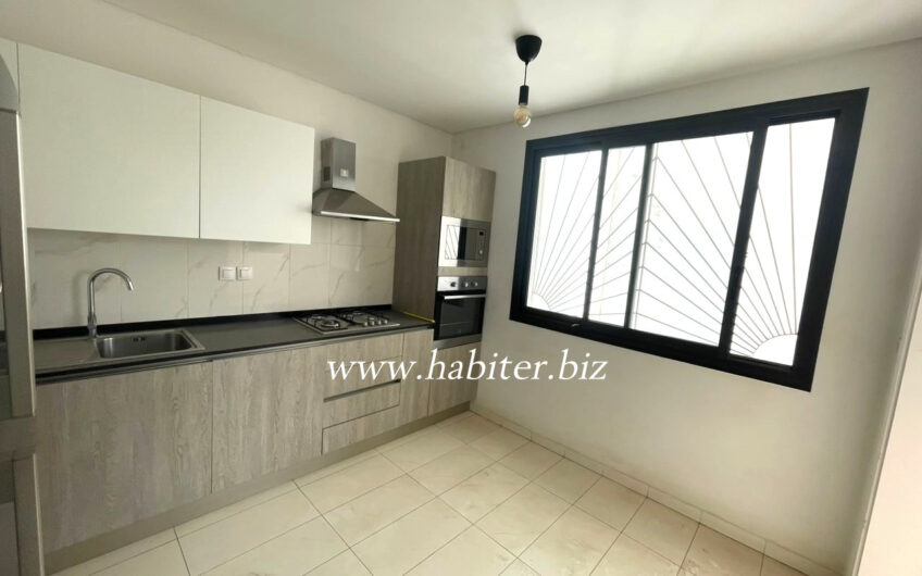 Appartement à louer au point E
