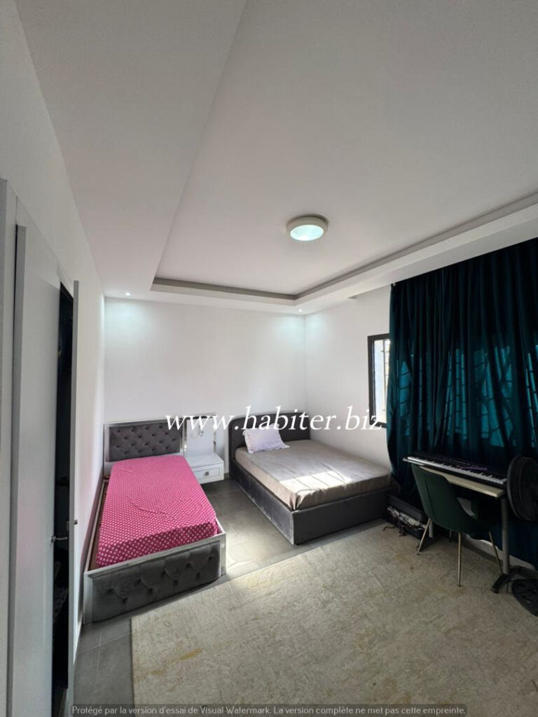 Appartement de 197m2 à vendre au point E