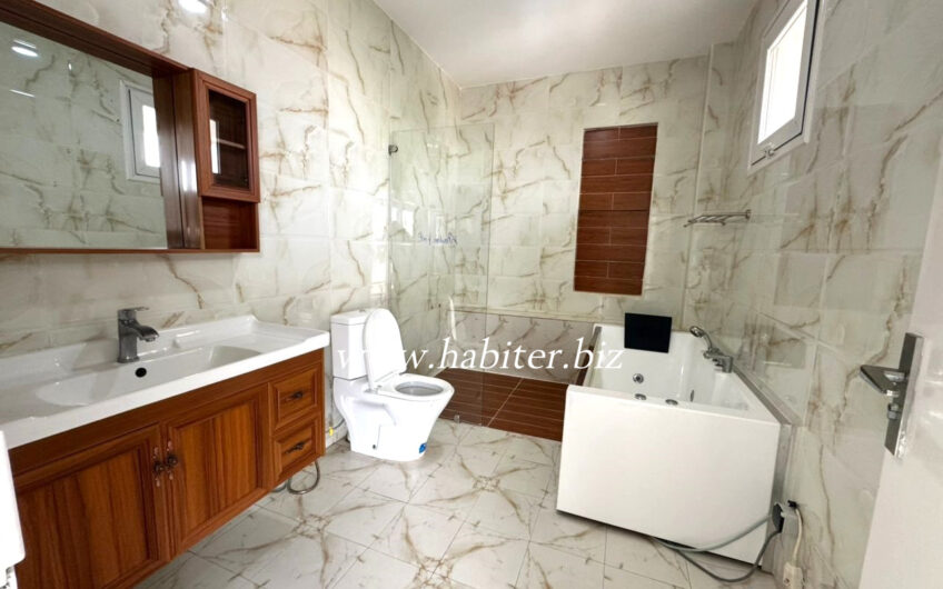 Appartements de type F4 et F5 à louer aux almadies