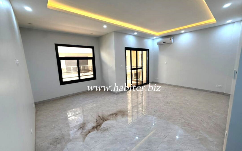 Appartement de type F4 à louer à Ngor almadies