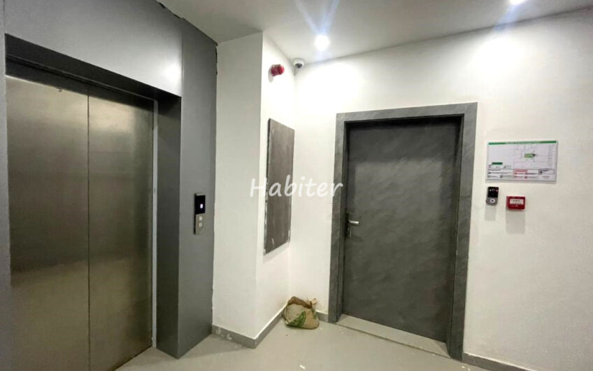 Appartement à louer au Point E