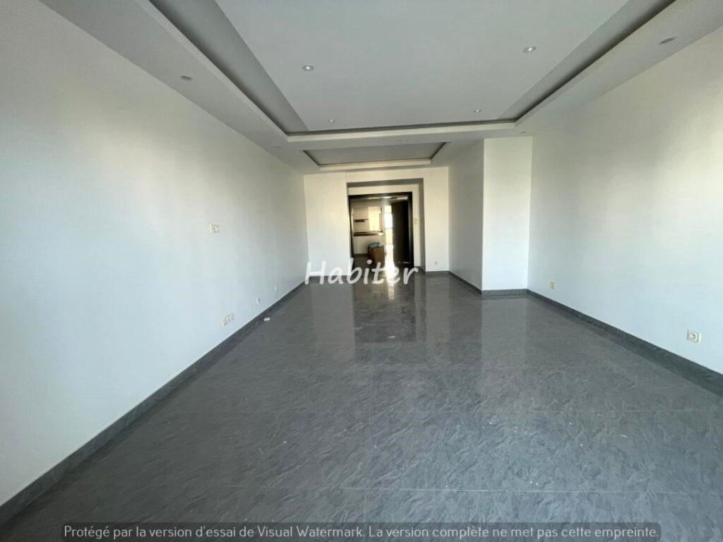 Appartement à louer au Point E