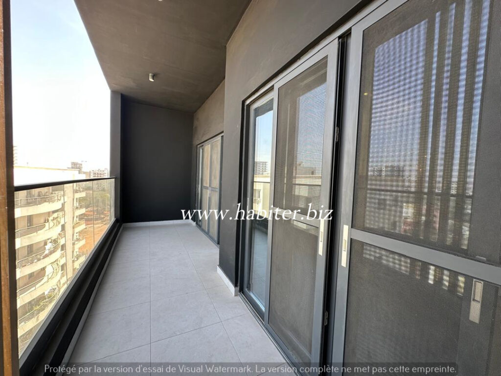 Appartement à louer au Point E