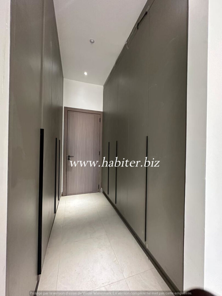 Appartement à louer au Point E