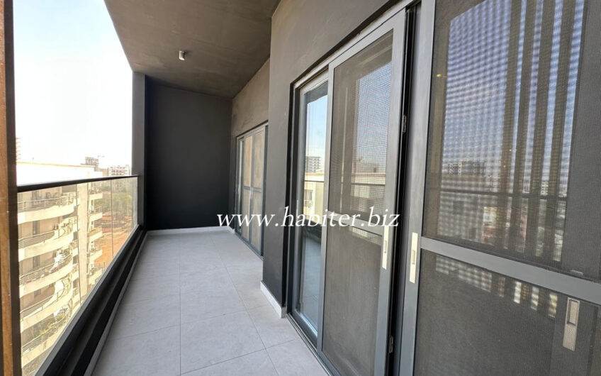 Appartement à louer au Point E