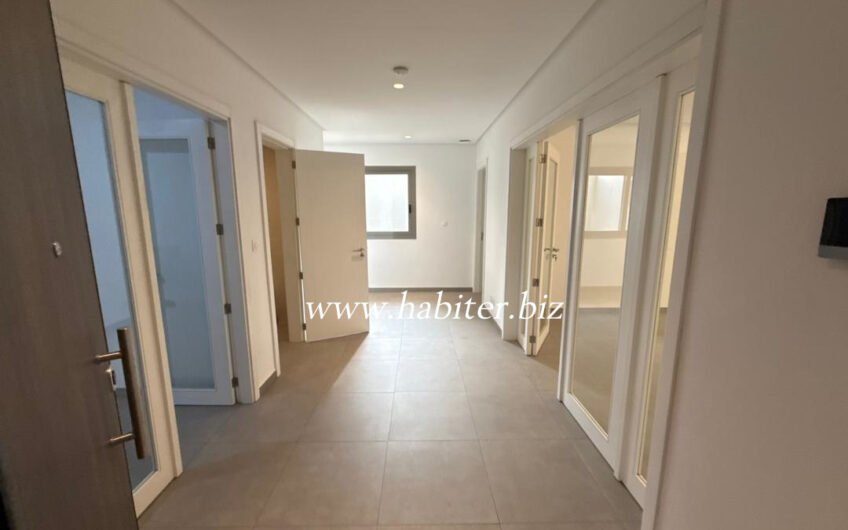 Appartement de type F4 à louer au point E