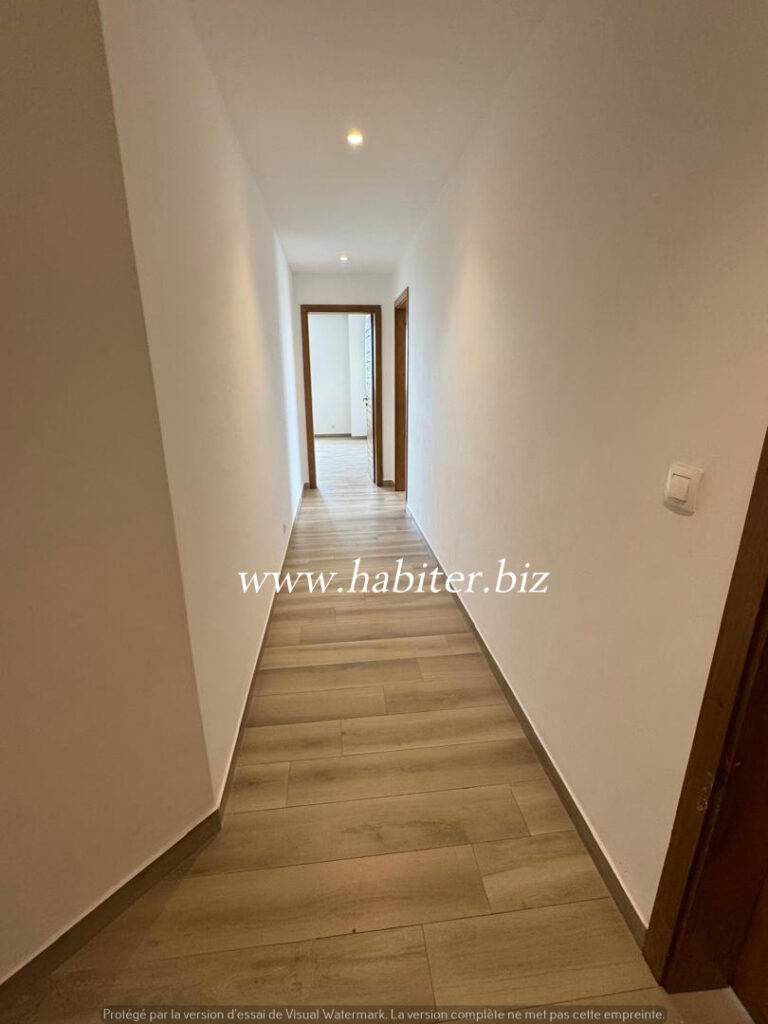 Appartement de type F4 à louer à Mermoz vue sur mer