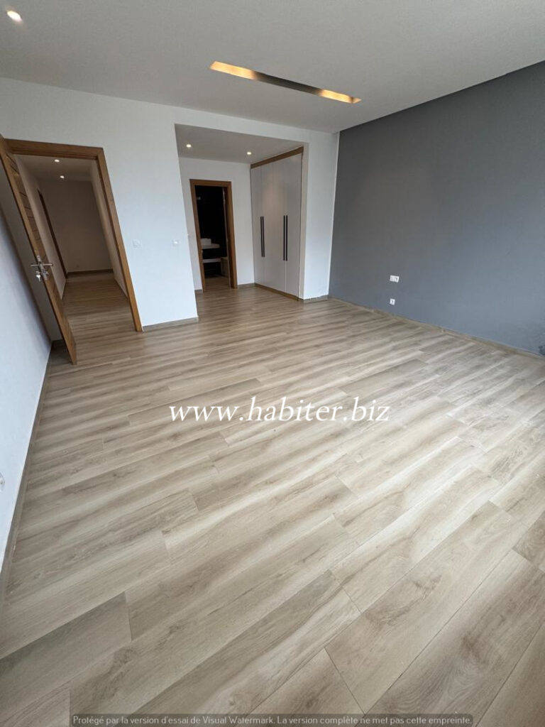 Appartement de type F4 à louer à Mermoz vue sur mer