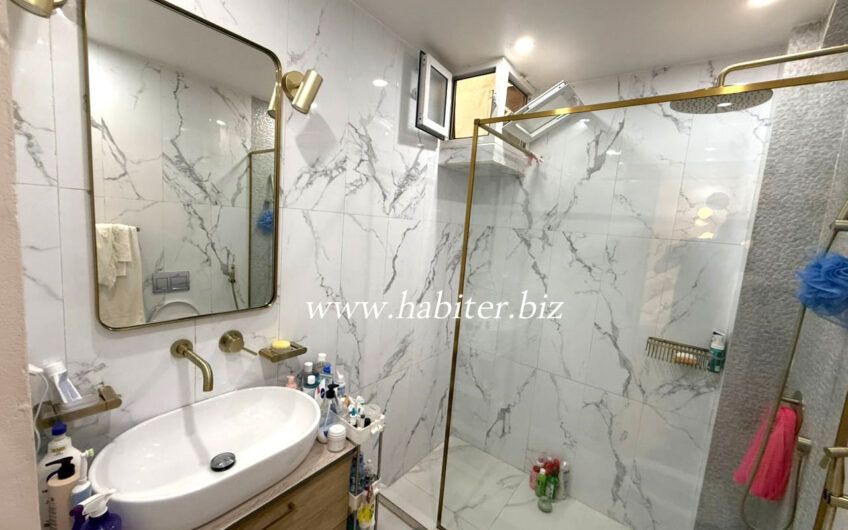 Appartement à vendre à Sacre-Cœur 1