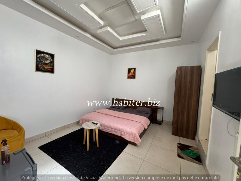 Villa R+2 à louer aux Mamelles