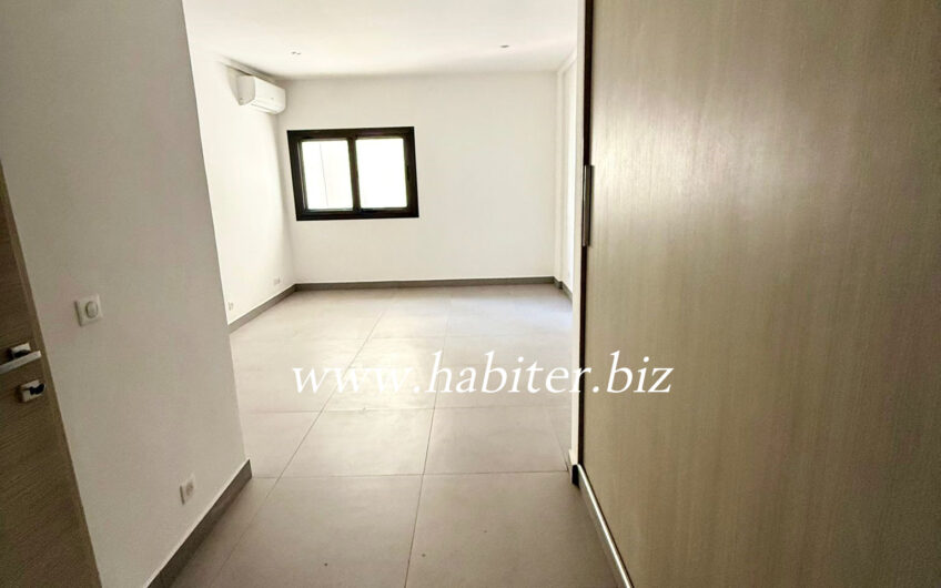 Magnifique Appartement à louer au Point E