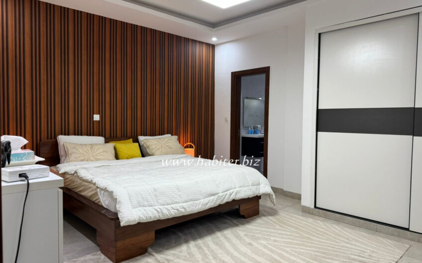 Appartement de 147m2 à vendre à Sacré-cœur 1